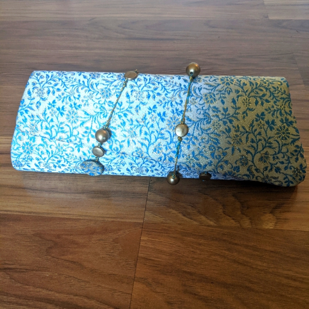 Indian clutch